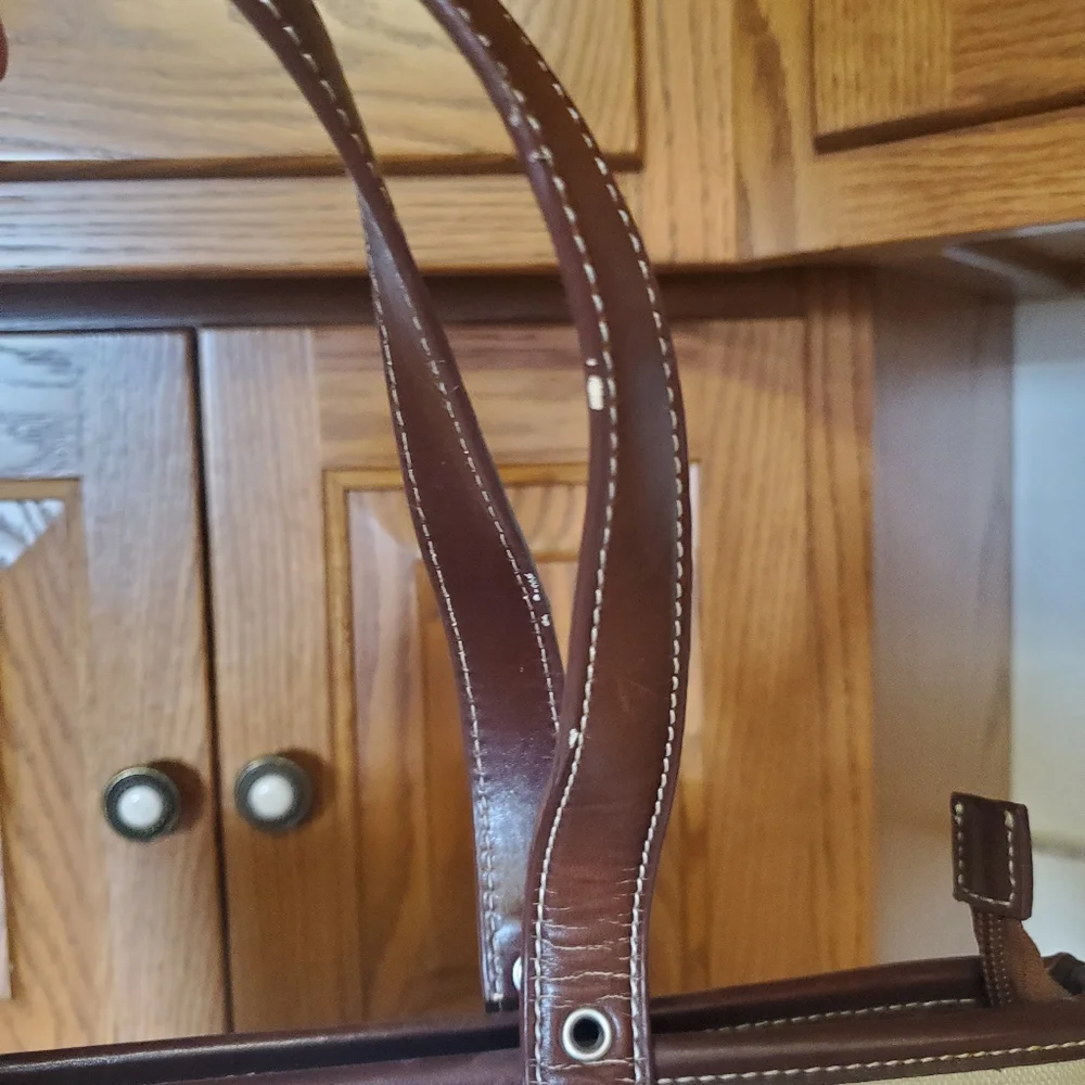 White and brown purse - Picture 5 of 10